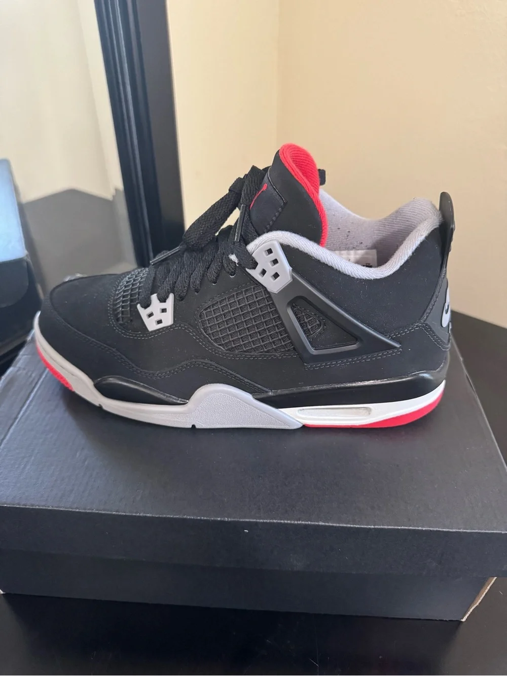 Jordan Retro 4 Men's Black, Red & Gray Basketball Sneakers. Worn a few times.